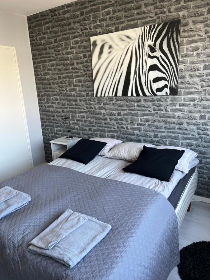 Kemi City L Near Snowcastle, 2 Rooms, Kitchen, Glazed Balcony, Free Parking On Street Екстериор снимка
