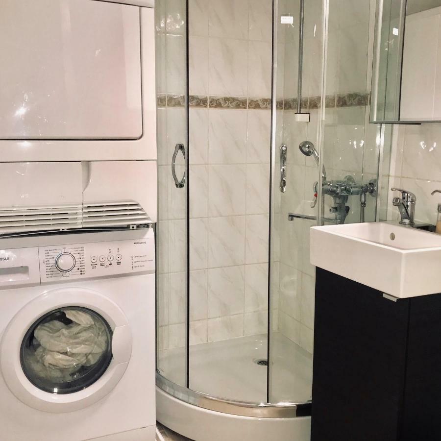 Kemi City L Near Snowcastle, 2 Rooms, Kitchen, Glazed Balcony, Free Parking On Street Екстериор снимка